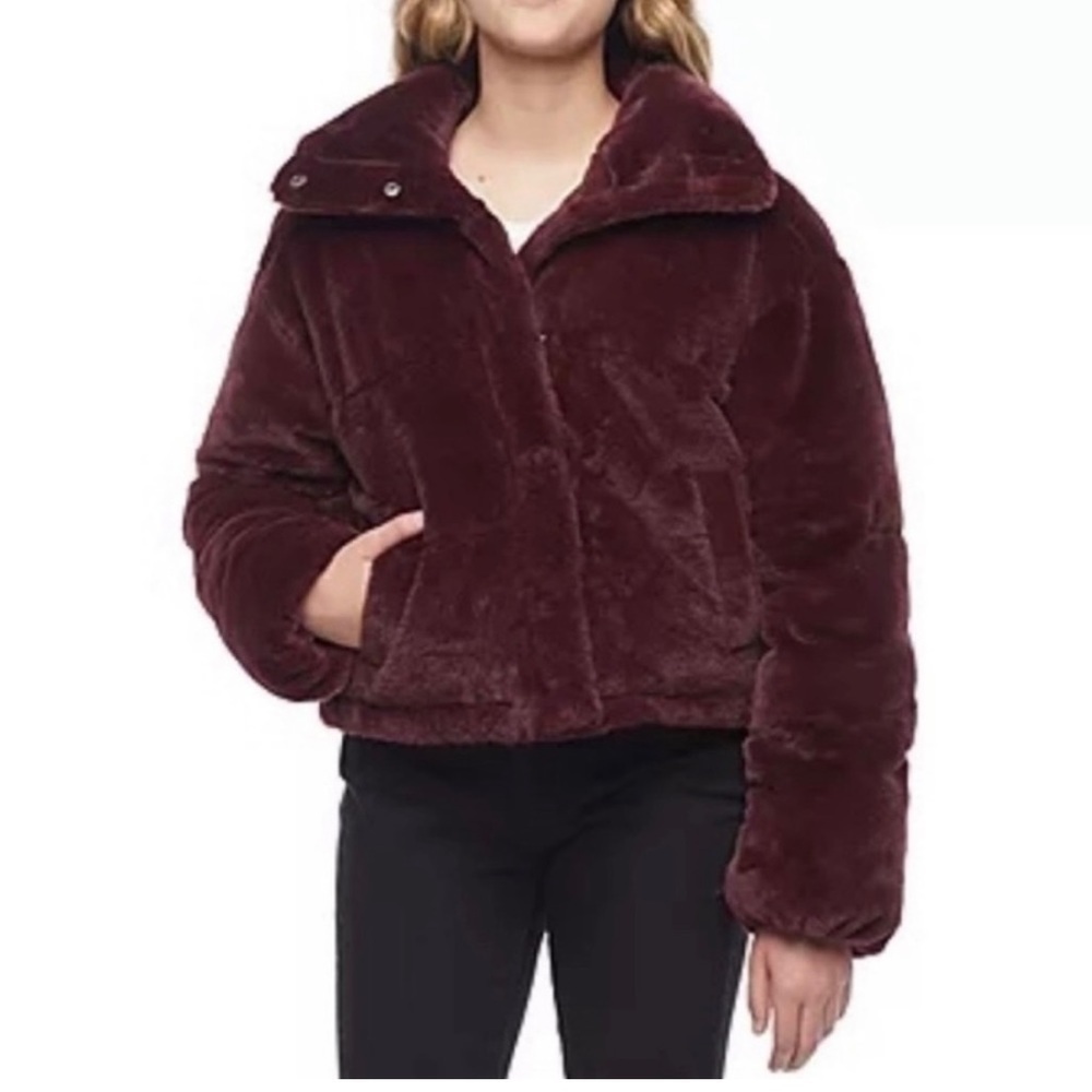 NWT Arizona Jean Company Short Bomber Style Faux Fur Puffer Teddy‎ Jacket